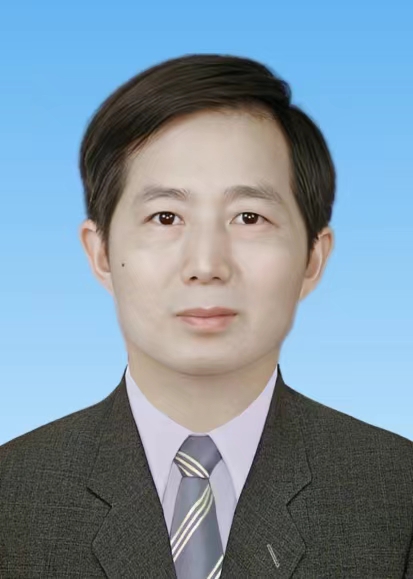 严锡君博士